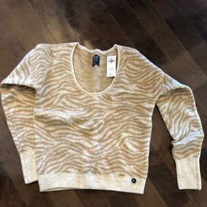 Abercrombie & Finch animal print sweater.